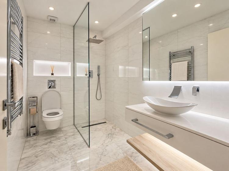 Apartament cu 3 camere decomandat în Șoseaua Nordului