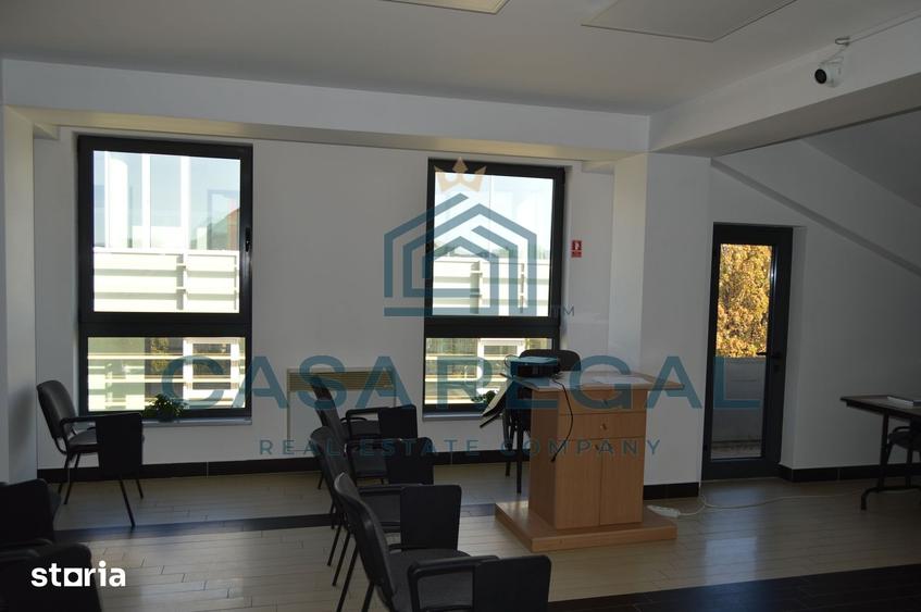 Spațiu comercial, de 200 mp, în Cantemir
