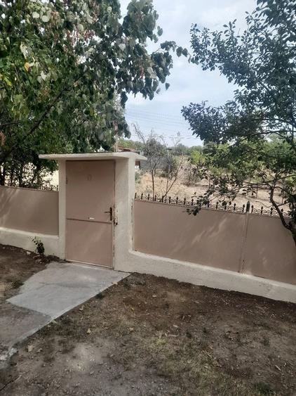 Casă cu Teren 300 Mp în Sititelec