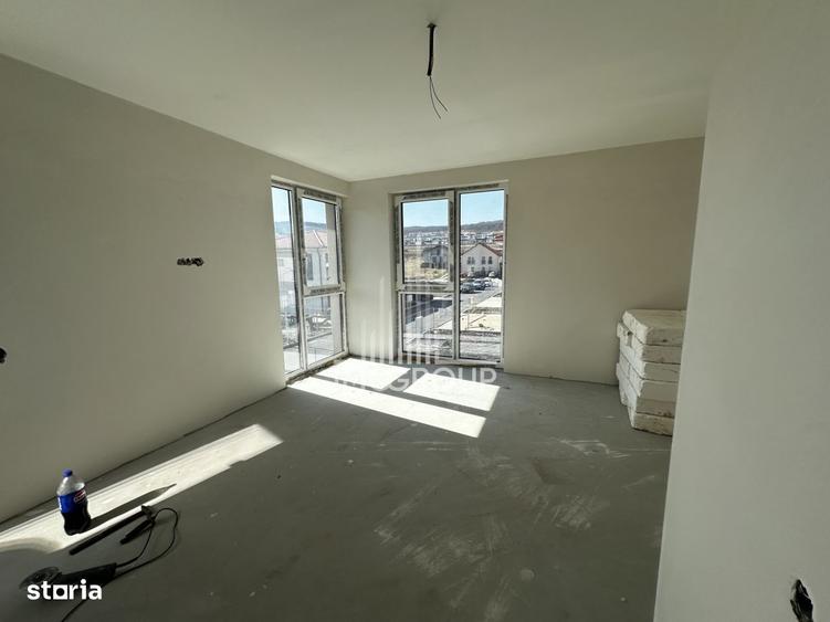 Duplex de vanzare 5 camere | 3 bai | 350mp teren plan | Chinteni | zon - 6