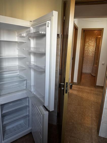 Apartament cu 2 camere decomandat în Micro 14