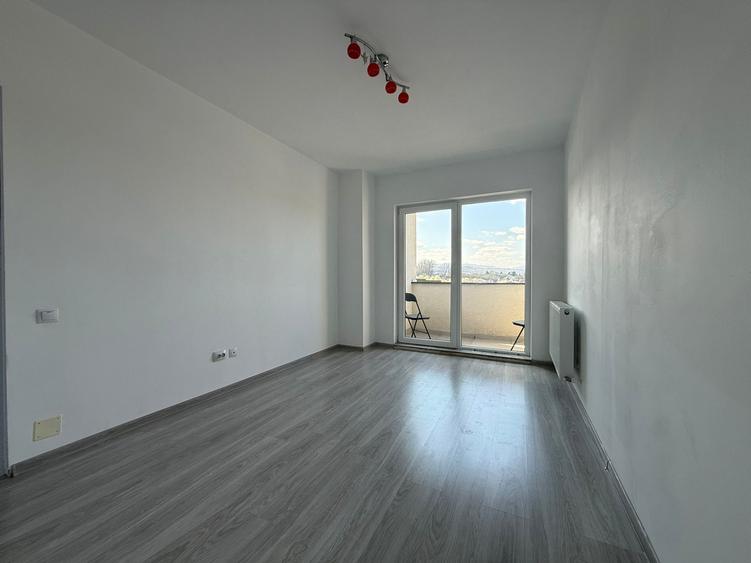 Apartament cu 2 camere decomandat în Florești