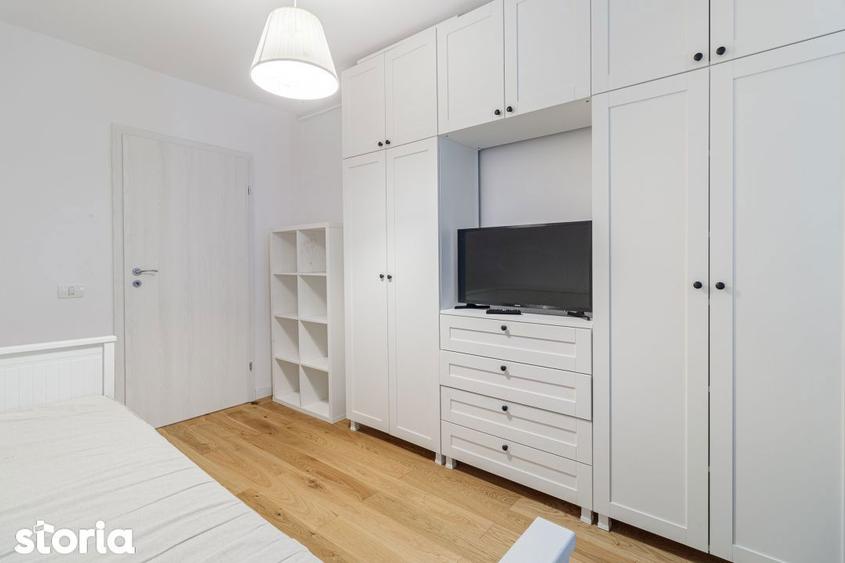 Apartament cu 4 camere decomandat, mobilat în Pantelimon