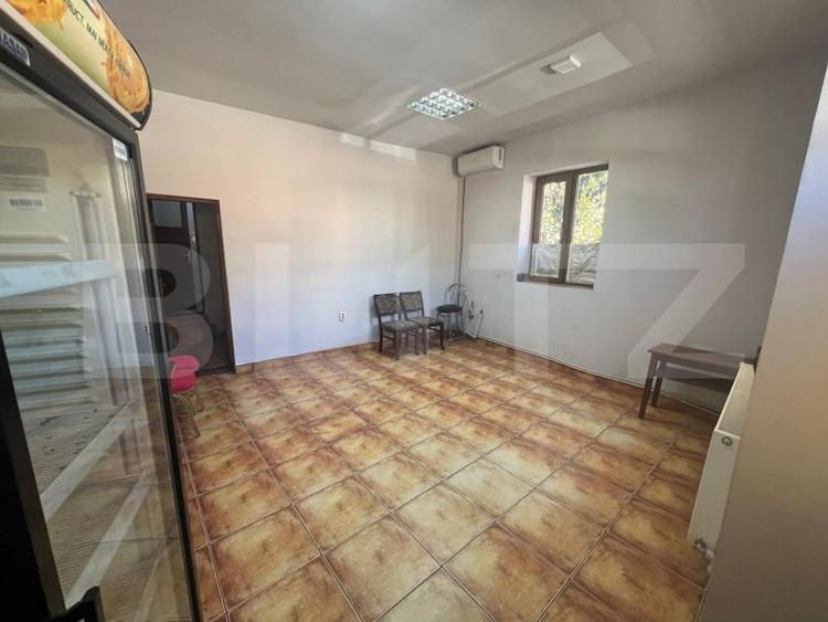 Birou, de 26 mp, în Central