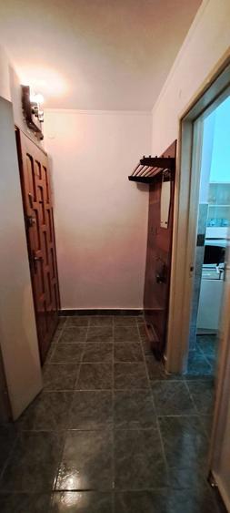 Apartament cu 2 camere semidecomandat în Kiseleff
