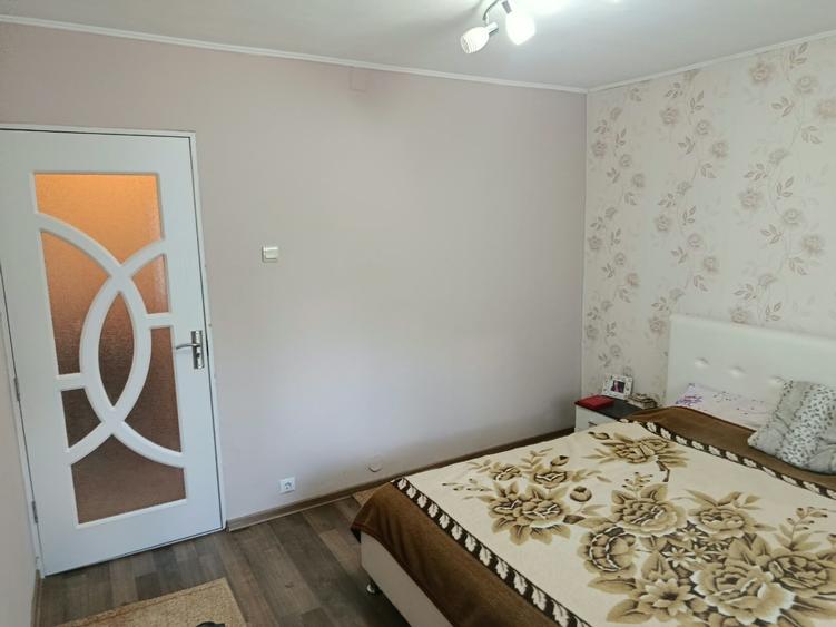 Apartament cu 2 camere decomandat în Decebal