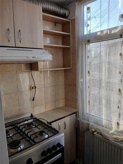 Apartament cu 2 camere decomandat, mobilat în Podu Roș