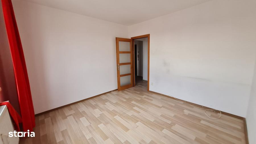 Apartament cu 2 camere decomandat în Sud