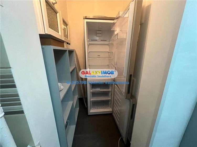 Garsonieră decomandată, mobilată în Titan