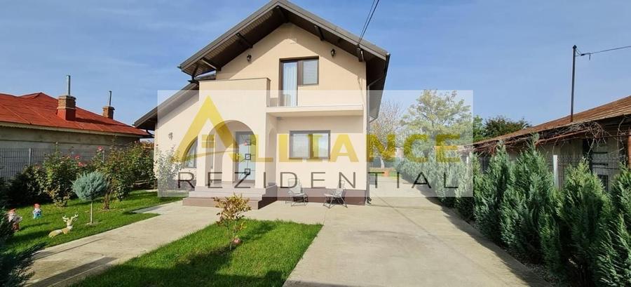 Casă individuală cu 4 camere cu Canalizare în Brazii de Jos
