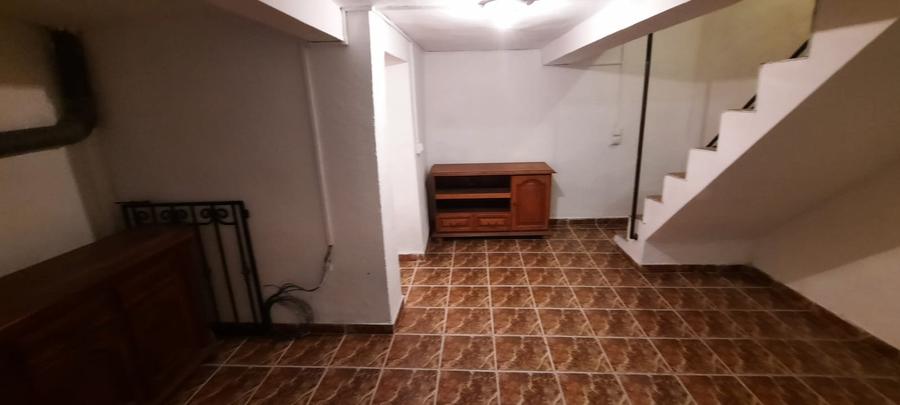 Casă individuală cu 5 camere cu Canalizare în 7 Noiembrie