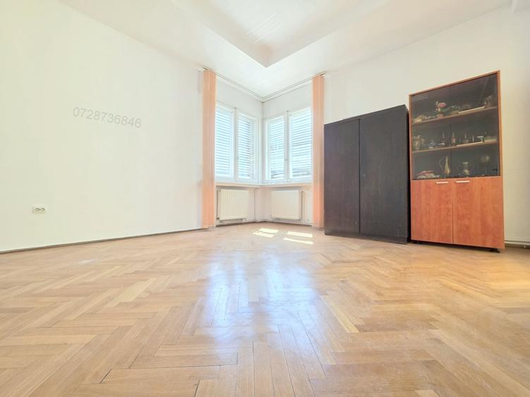 Apartament cu 2 camere în Parcul Carol