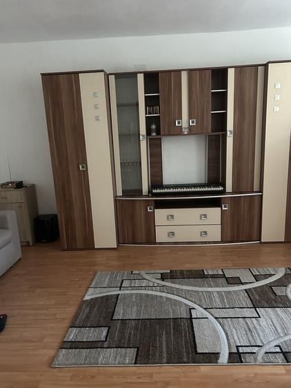Apartament cu 2 camere decomandat în Rahova