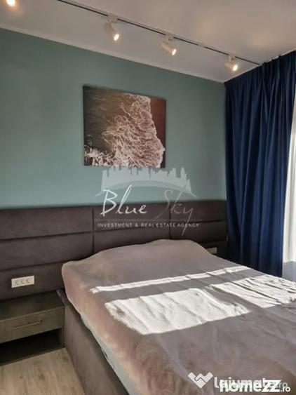 Apartament cu 3 camere decomandat în Delfinariu