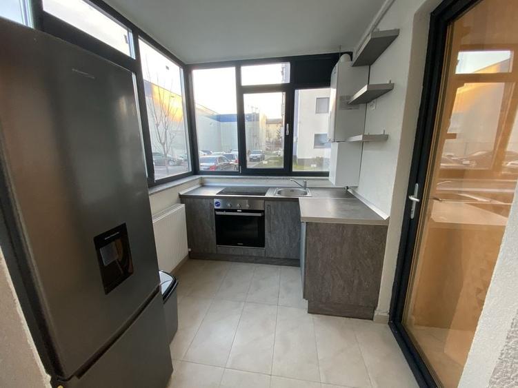 Apartament cu 2 camere semidecomandat în Găvana