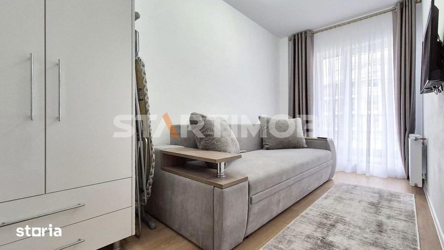 Apartament cu 3 camere decomandat, mobilat în Tractorul