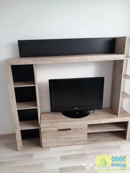 Apartament cu 2 camere semidecomandat în Tomis III