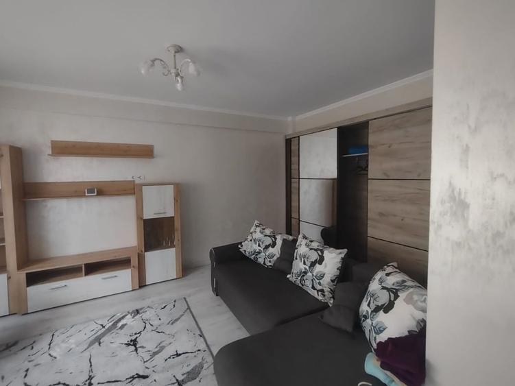 Garsonieră decomandată în Exterior Vest