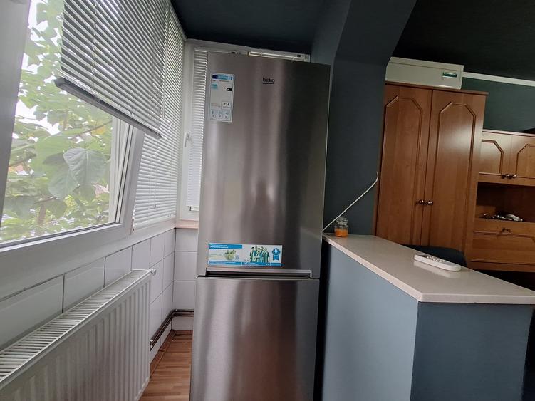 Apartament cu 2 camere semidecomandat, mobilat în Take Ionescu