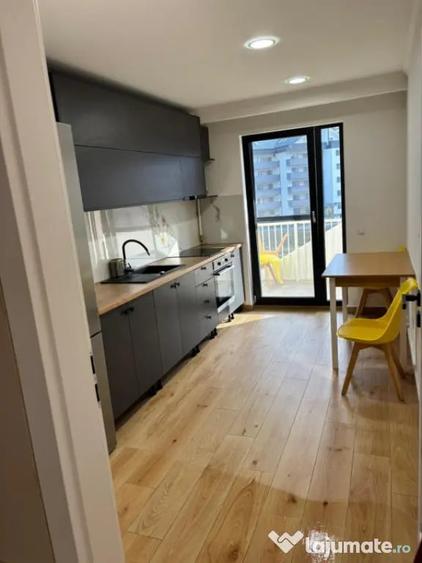 Apartament cu 2 camere decomandat în Florești