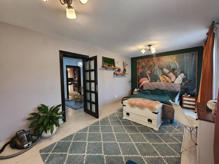 Duplex cu 4 camere cu Canalizare în Valea Adâncă