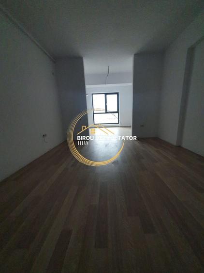 Apartament cu 2 camere decomandat în Theodor Pallady