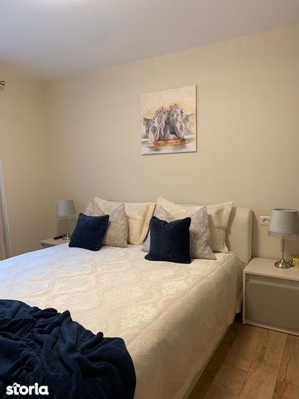 Apartament cu 3 camere decomandat în Mioriței