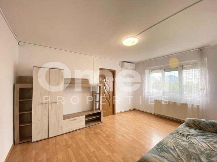 Apartament cu 2 camere, orientare E, langa Spitalulul Judetean