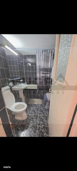 Apartament cu 3 camere decomandat în Mărăști