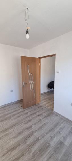 Apartament cu 2 camere semidecomandat în Crihala