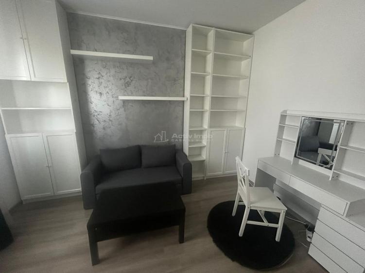 Casă cu 4 camere cu Teren 350 Mp în Central