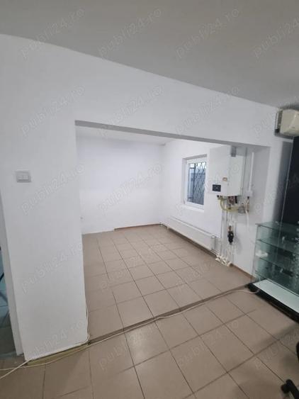 Spațiu comercial, de 26 mp, în Vest