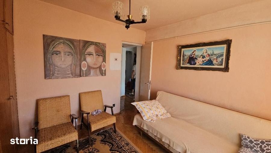 Apartament cu 3 camere în Central