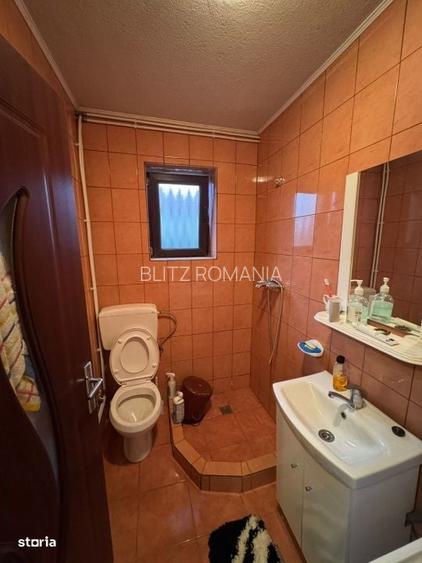 Casa cocheta in Lapusel, zona linistita 70 mp, teren 4,5 ari.