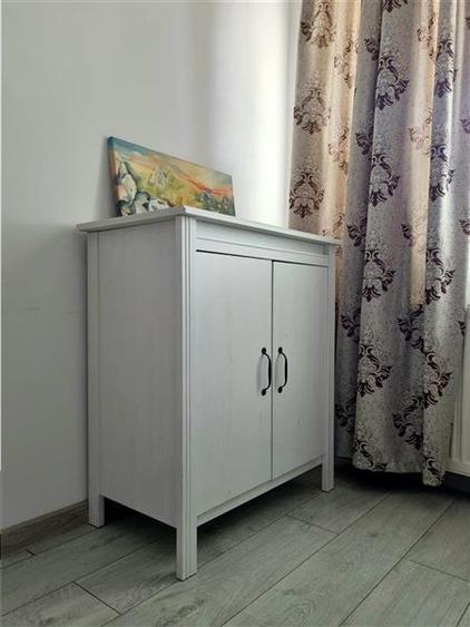 Apartament cu 2 camere semidecomandat, mobilat în 1 Mai