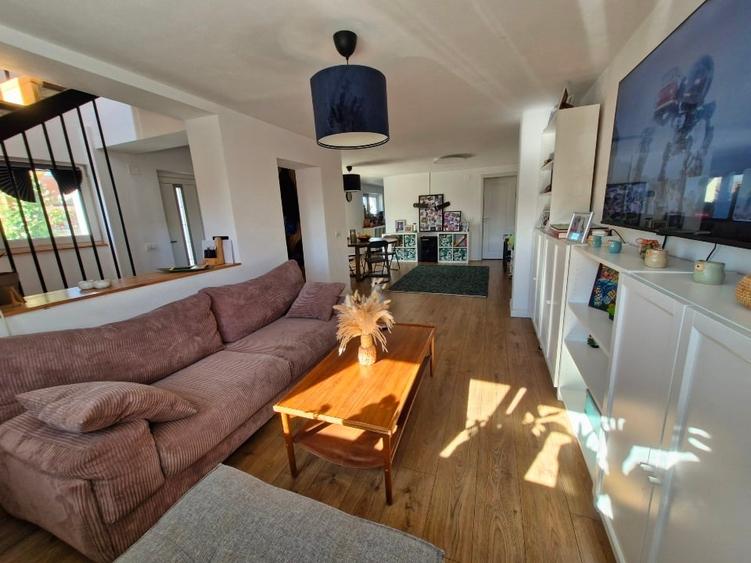 Casă individuală cu 3 camere cu Teren 1247 Mp în Golești (Ștefănești)