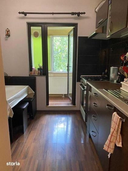 VAND APARTAMENT 3 CAMERE, str. Dunarii, bl.. 914, et 2 - 7