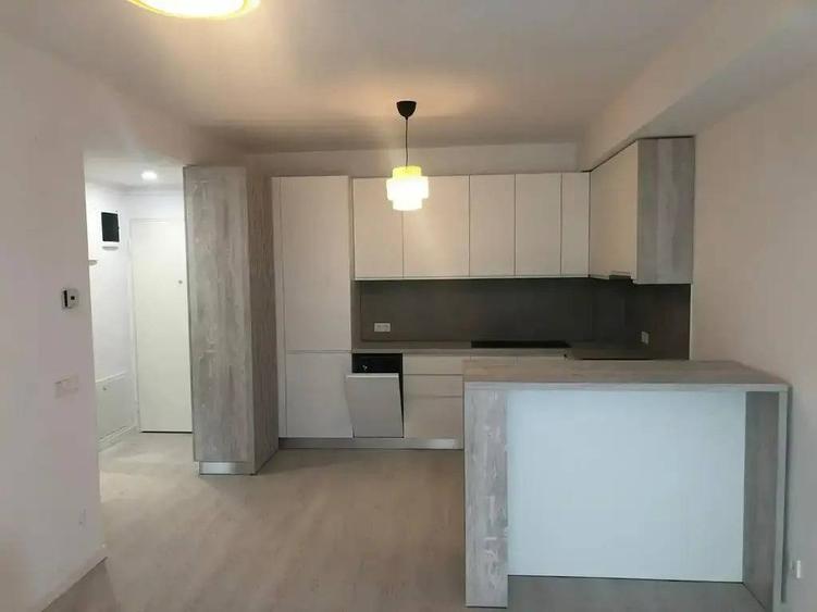 Apartament cu 2 camere decomandat, mobilat în Colentina