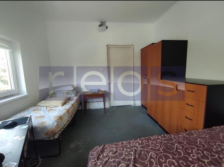Apartament cu 4 camere decomandat în Calea Călărașilor