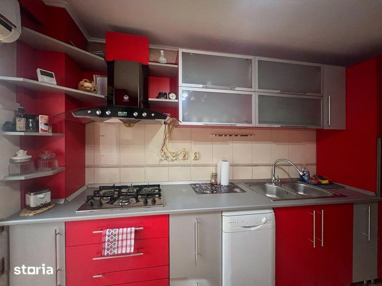 Apartament cu 3 camere decomandat în Frumoasa