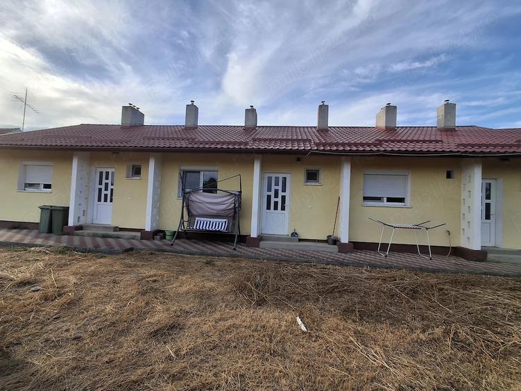 Casă cu 2 camere cu Teren 5625 Mp în Gaiu Mic