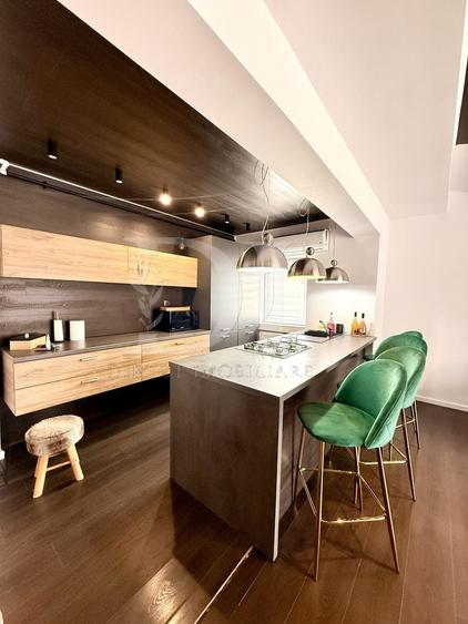 Apartament cu 2 camere semidecomandat, mobilat în Florești