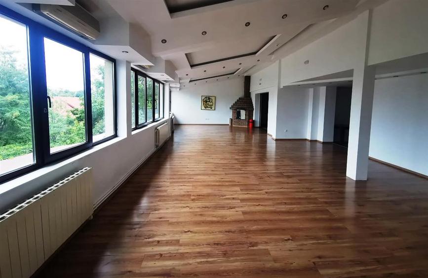 Spațiu comercial, de 1,181 mp, în Burdujeni