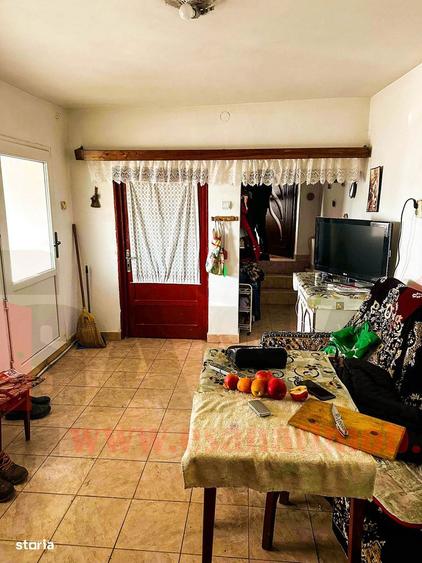 Casă cu 3 camere cu Teren 700 Mp în Central