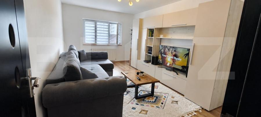 Apartament cu 2 camere decomandat în Central