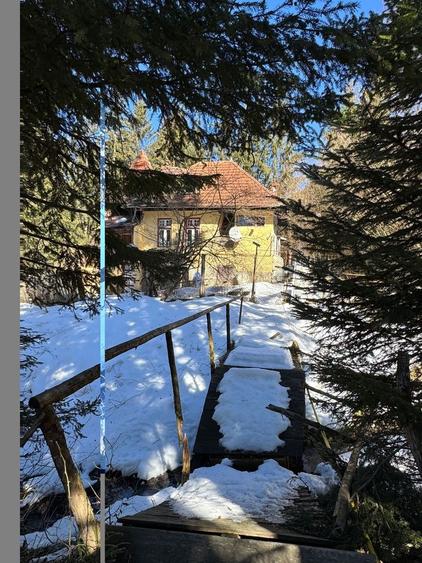 Teren Construcții intravilan de 1664 mp, în Central