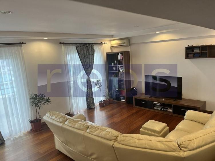 Apartament cu 3 camere decomandat, mobilat în Ștefăneștii de Jos
