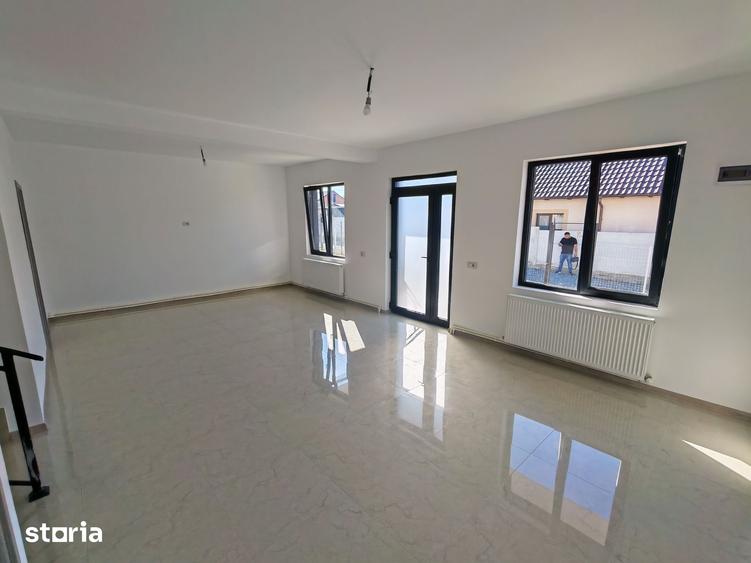 Comision0%-AlmanImobiliare-VilaEleganta-4Camere-LaCheie-Lumina - 1