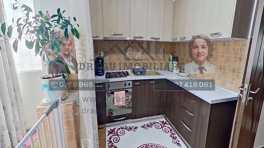 Apartament cu 3 camere decomandat în Est