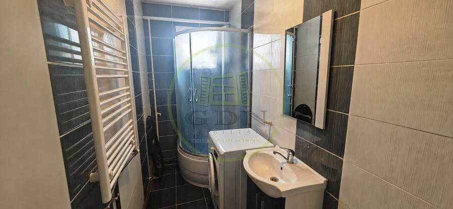 Apartament cu 2 camere semidecomandat, mobilat în Craiovița Nouă